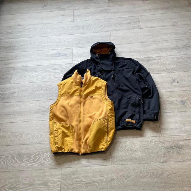 Oakley Men's Lightweight Jacket - Yellow/Navy - L on Productcaster.