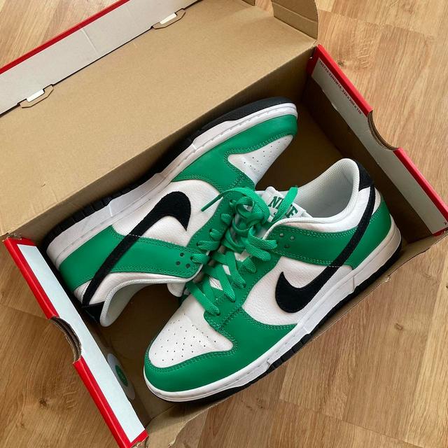 Nike Men's Trainers - Green - UK 7 on Productcaster.