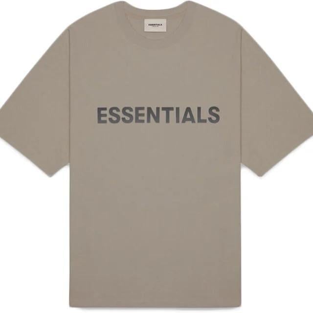 Fear of God Men's T-shirt - Khaki - M on Productcaster.