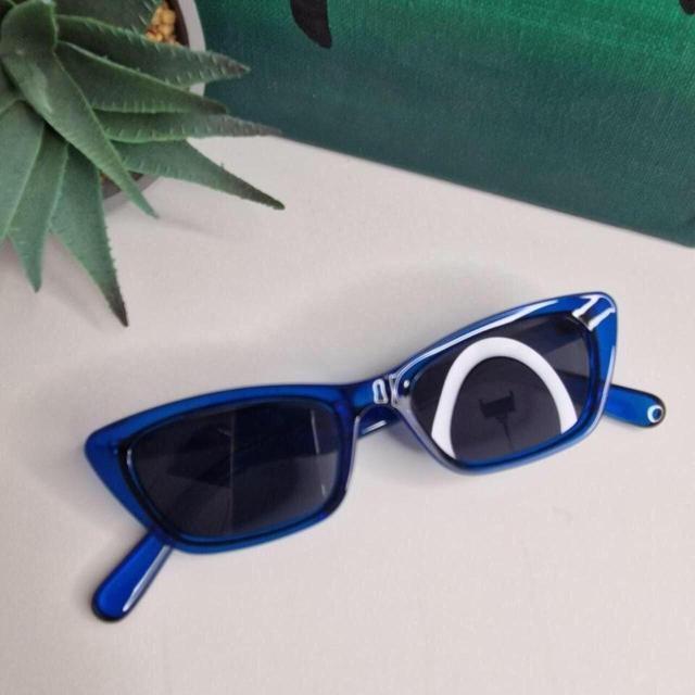 Women's Cat eye Sunglasses - Blue on Productcaster.