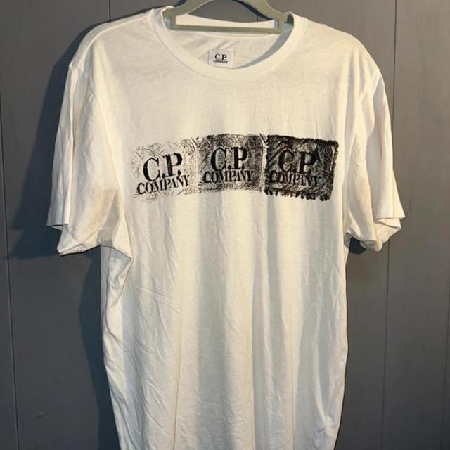 CP Company Men's T-shirt - White - S on Productcaster.