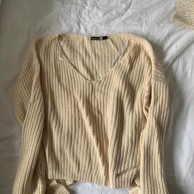 Boohoo Women's Sweatshirt - Cream - 6 on Productcaster.