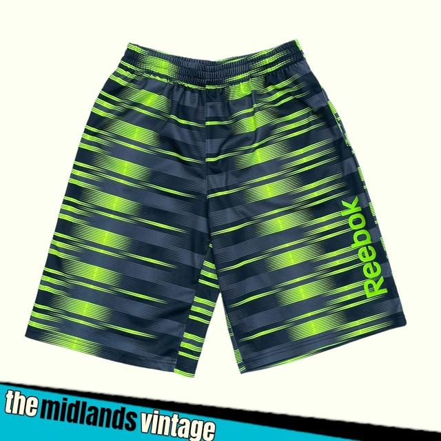 Reebok Men's Shorts - Black/Green - S on Productcaster.