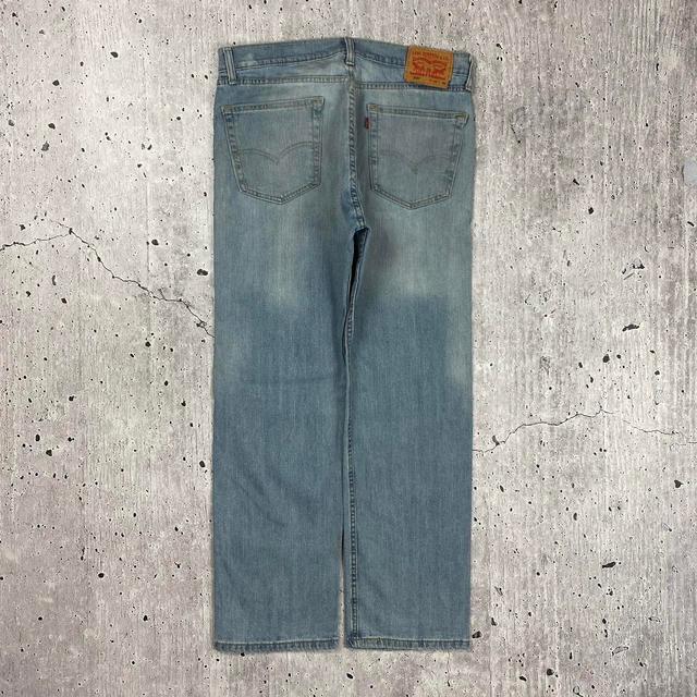 Levi's Men's Straight leg Jeans - Blue - 35" on Productcaster.