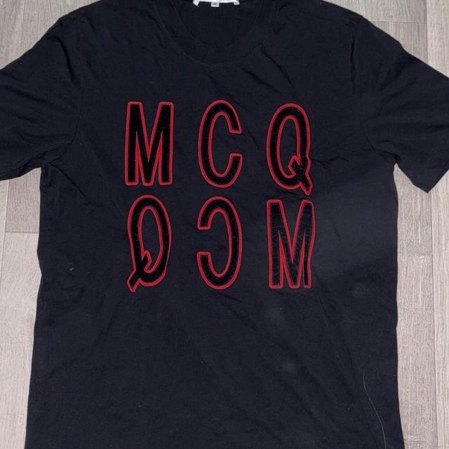 Alexander McQueen Men's T-shirt - Black/Navy - M on Productcaster.