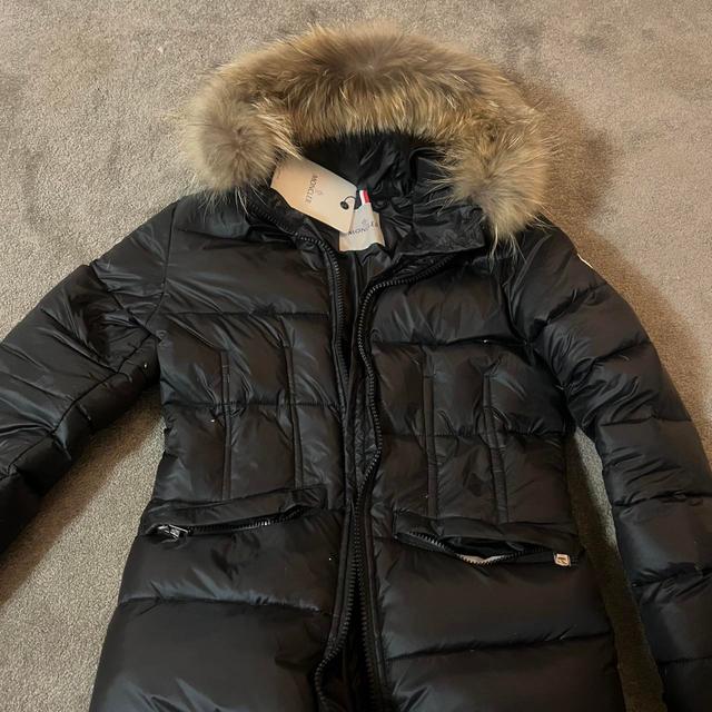 Moncler Women's Coat - Black - UK 8 on Productcaster.