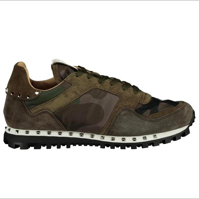 Valentino Men's Trainers - Khaki - UK 6 on Productcaster.