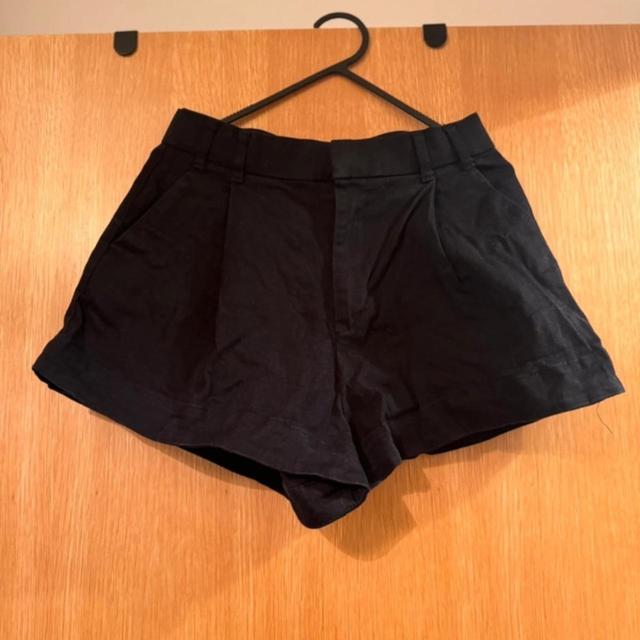 Zara Women's Shorts - Black - UK 10 on Productcaster.