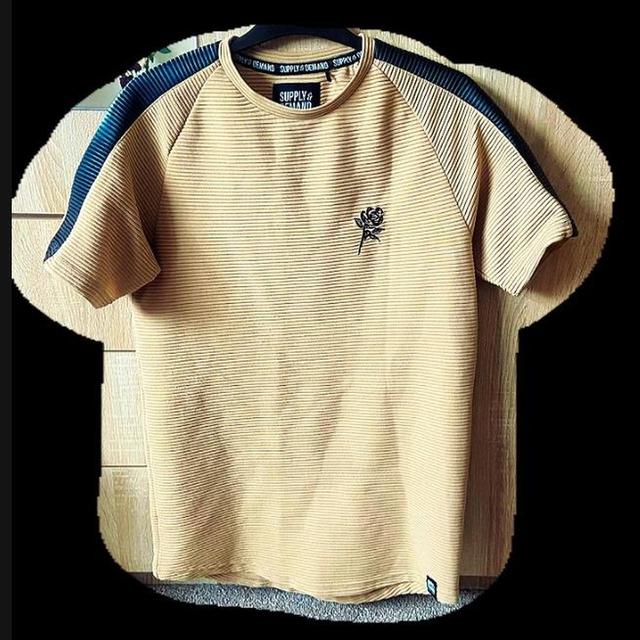 Men's T-shirt - Cream/Tan - S on Productcaster.