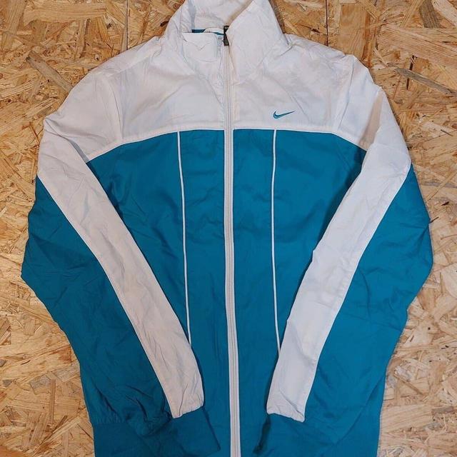 Nike Women's Jacket - White - UK 8 on Productcaster.