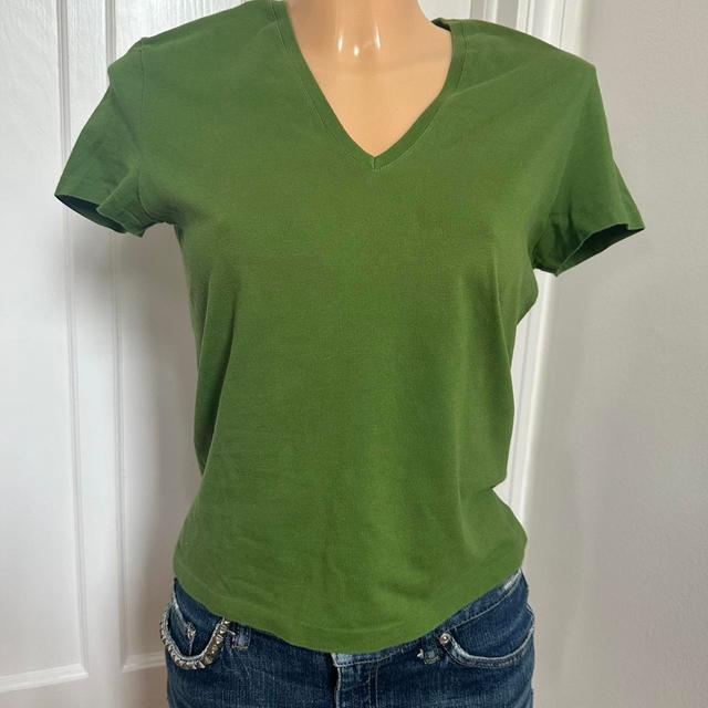 Gucci Women's T-shirt - Green - S on Productcaster.