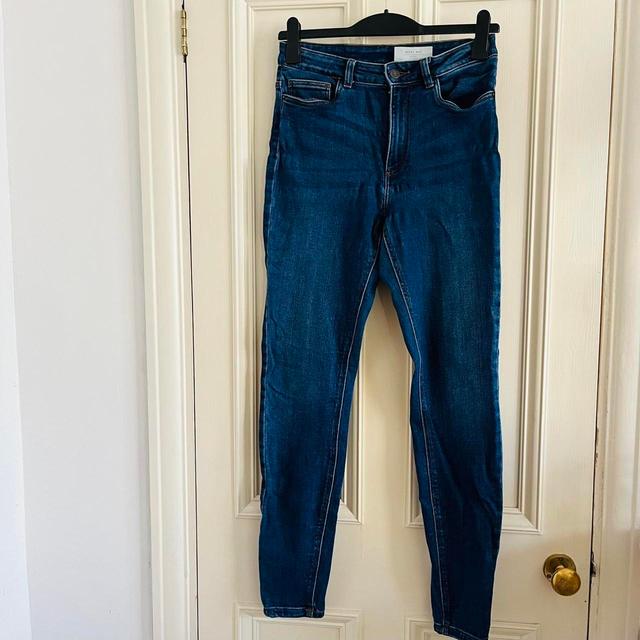 Noisy May Women's Jeans - Navy - 28" on Productcaster.