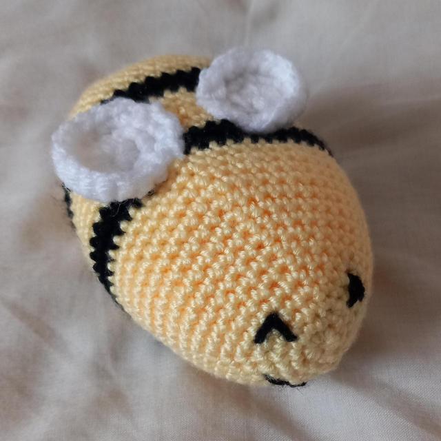 Handmade Stuffed animal - Black/Yellow on Productcaster.