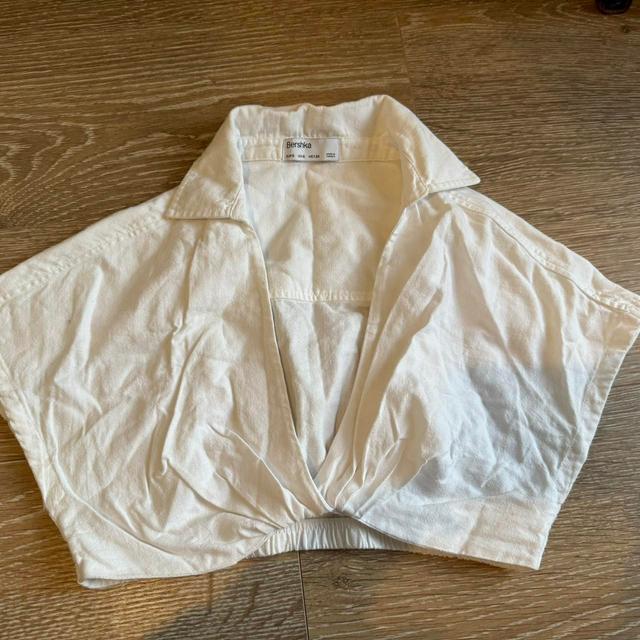 Bershka Women's Crop top - White - S on Productcaster.