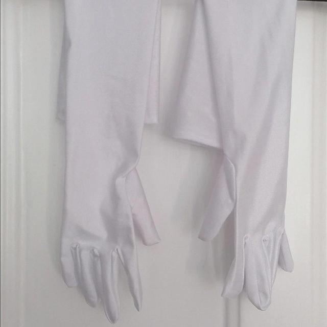 Women's Gloves - White on Productcaster.