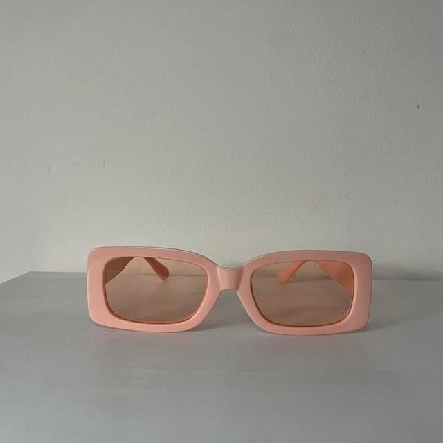 Vintage Women's Square Sunglasses - Pink on Productcaster.