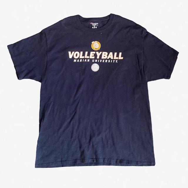 Champion Men's T-shirt - Navy - XL on Productcaster.