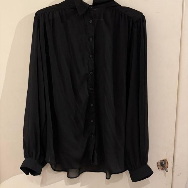 UNIQLO Women's Blouse - Black - M on Productcaster.