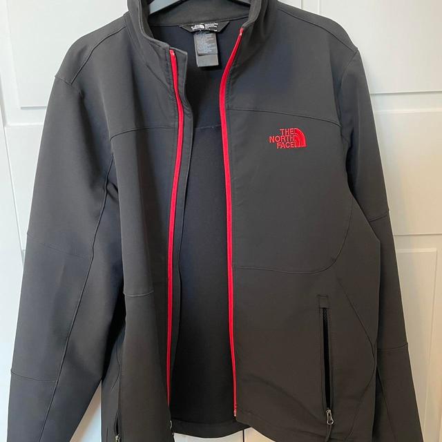 The North Face Men's Jacket - Black - S on Productcaster.