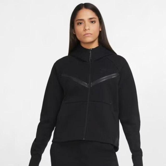 Nike Women's Hoodie - Black - 12 on Productcaster.