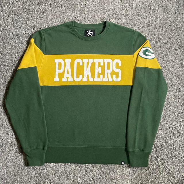 NFL Men's Sweatshirt - Green - L on Productcaster.