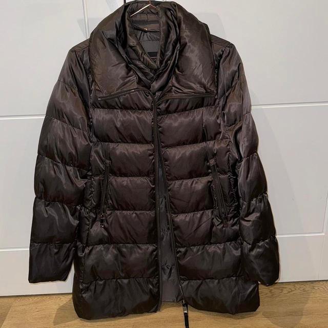 Massimo Dutti Women's Puffer Jacket - Brown/Black - M on Productcaster.