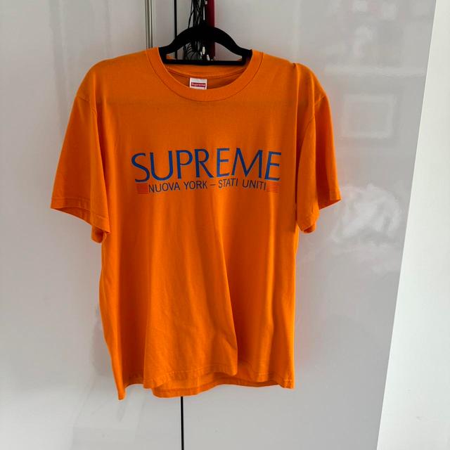 Supreme Men's T-shirt - Orange/Blue - M on Productcaster.