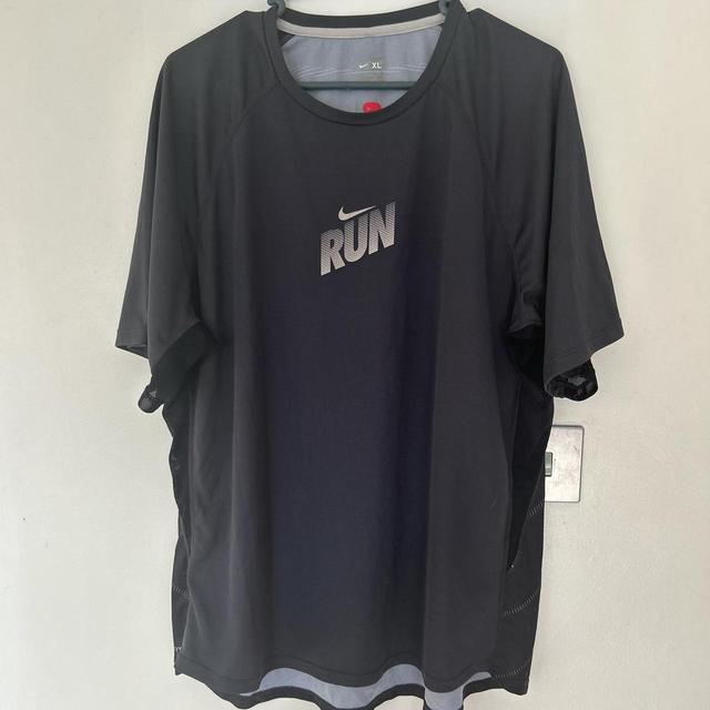 Nike Men's T-shirt - Grey/Black - XL on Productcaster.