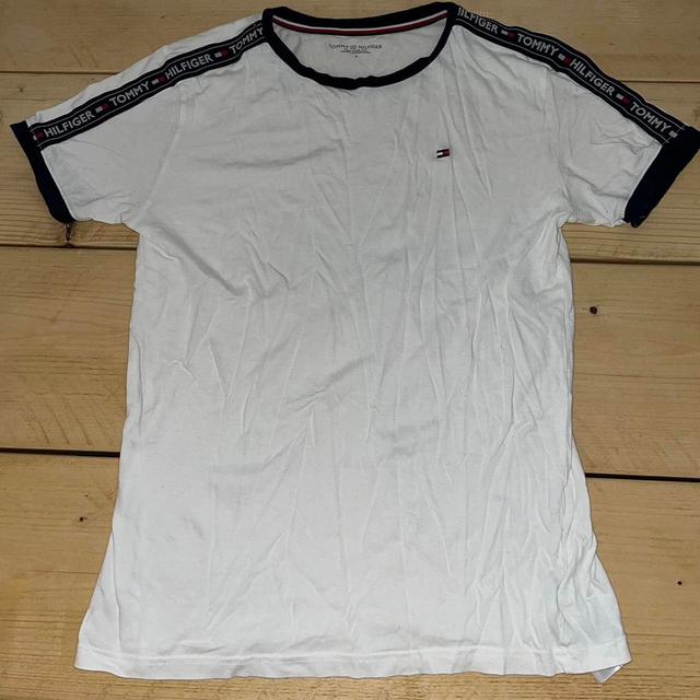 Tommy Hilfiger Men's T-shirt - White - S on Productcaster.