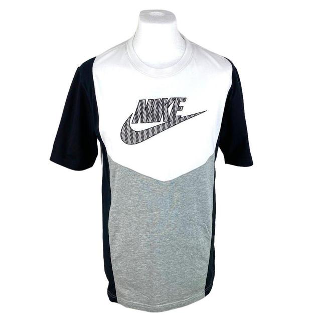 Nike Men's T-shirt - White - L on Productcaster.