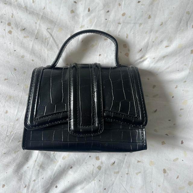 Zara Women's Bag - Black on Productcaster.