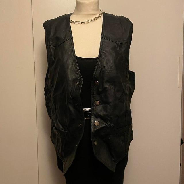 Vintage Women's Vest - Black - L on Productcaster.