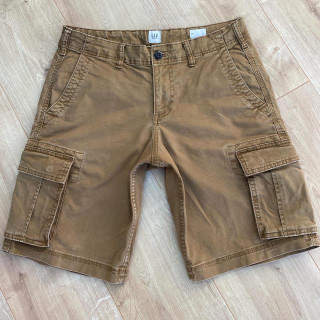 Gap Men's Shorts - Tan/Brown - 29" on Productcaster.