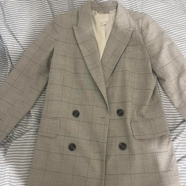 H&M Women's Casual Jacket - Grey/Cream - XS on Productcaster.