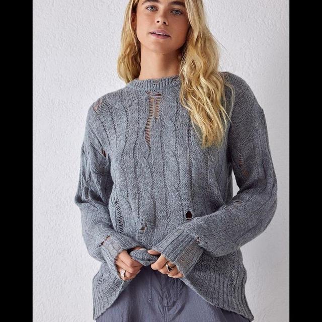 Urban Outfitters Women's Sweatshirt - Grey - M on Productcaster.