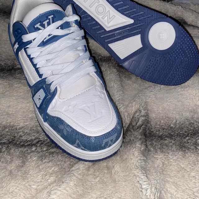 Louis Vuitton Men's Trainers - Blue/White - UK 9.5 on Productcaster.