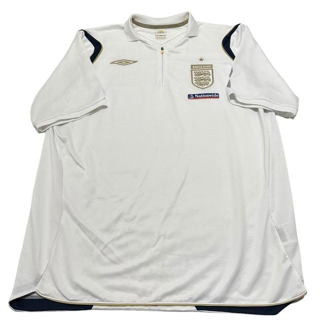 Umbro Men's T-shirt - White - XL on Productcaster.