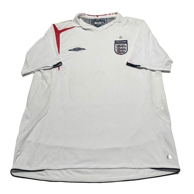 Umbro Men's T-shirt - White/Multi on Productcaster.