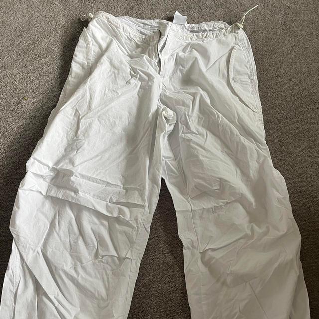 Urban Outfitters Women's Trousers - White - S on Productcaster.