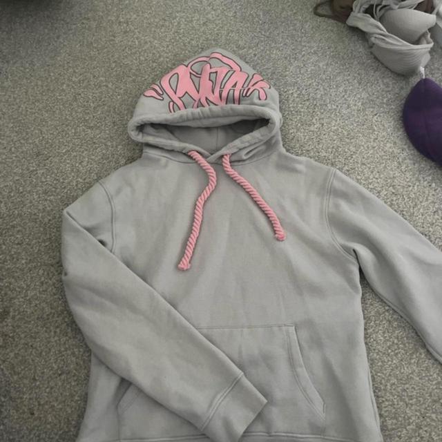 Syna Men's Hoodie - Grey/Pink - M on Productcaster.