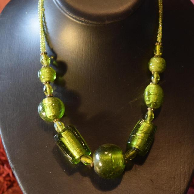 Preloved Women's Necklace - Green on Productcaster.