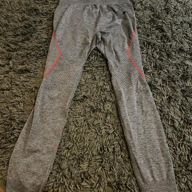 Nike Women's Leggings - Grey/Red - UK 8 on Productcaster.