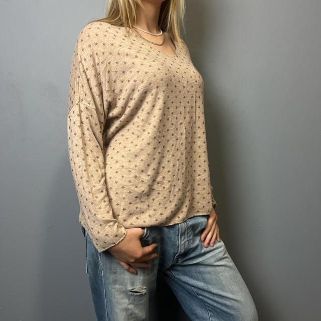 Unique Vintage Women's Jumper - Tan/Cream - 10 on Productcaster.