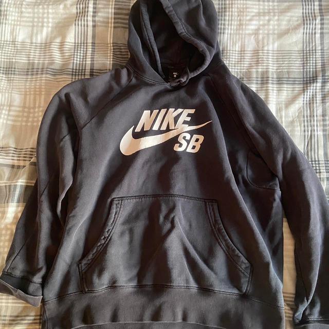 Nike Men's Hoodie - Black - L on Productcaster.