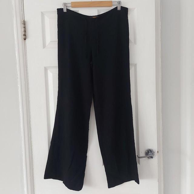 Urban Outfitters Women's Low rise Trousers - Black - M on Productcaster.