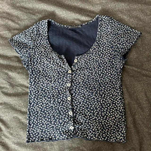 Brandy Melville Women's Shirt - Navy - 10 on Productcaster.