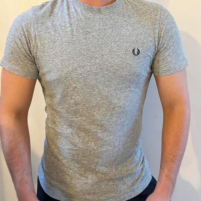 Fred Perry Men's T-shirt - Grey - S on Productcaster.