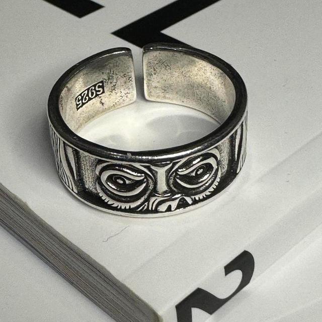 Vintage Women's Ring - Silver on Productcaster.