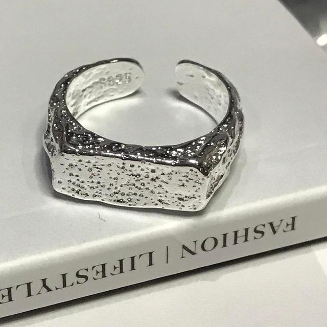 Vintage Women's Ring - Silver on Productcaster.