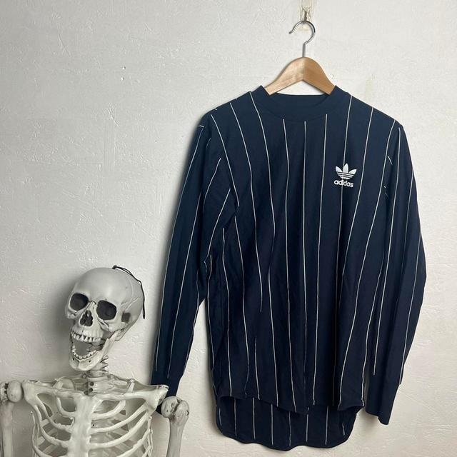 Adidas Men's Jumper - Navy - M on Productcaster.